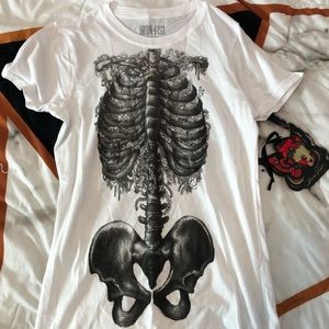 Iron fist T-shirt - NWT